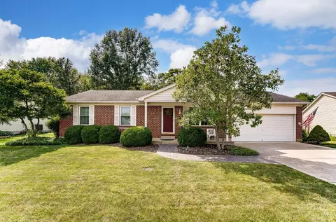 320 Nightwind Dr, Maineville, OH 45039