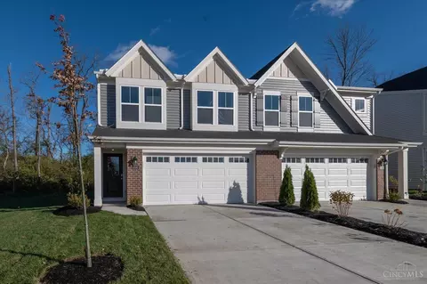 4330 Family Farm Dr, Mount Carmel, OH 45245