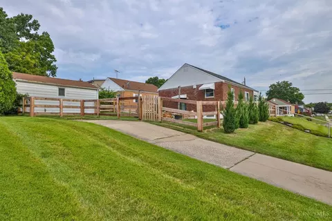 1701 Norcol Ln, Cincinnati, OH 45231 photo 24