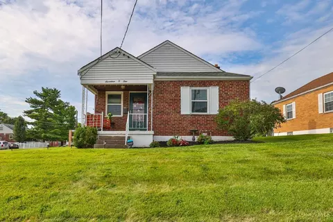 1701 Norcol Ln, Cincinnati, OH 45231