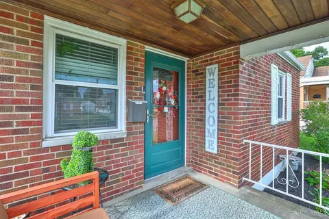 1701 Norcol Ln, Cincinnati, OH 45231 photo 3