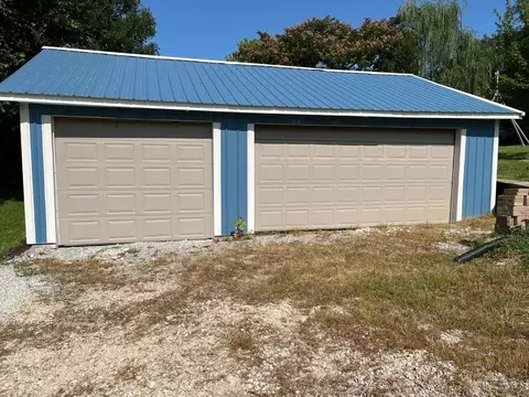 40 Harrison Ave, Cleves, OH 45002