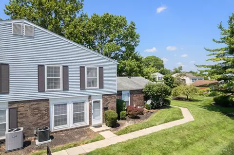 17 Moonbeam Ct, Fairfield, OH 45014