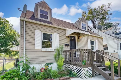 5754 Argus Rd, Cincinnati, OH 45224 photo 2