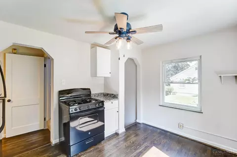 5754 Argus Rd, Cincinnati, OH 45224 photo 7