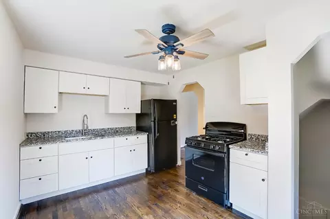 5754 Argus Rd, Cincinnati, OH 45224 photo 5