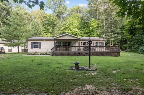 1785 Cutacross Rd, Winchester, OH 45697