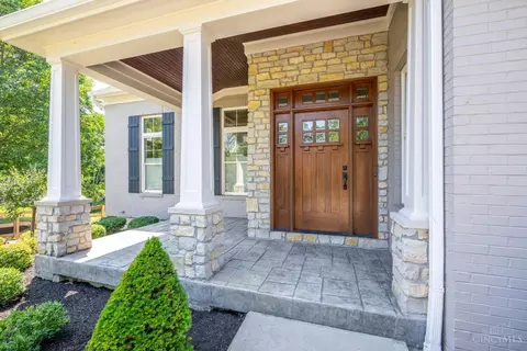 Exterior - 11162 Snider Rd, Cincinnati, OH 45249 photo 3 of 9