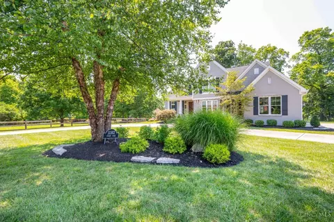 Exterior - 11162 Snider Rd, Cincinnati, OH 45249 photo 2 of 9