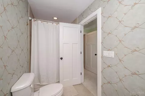 Bath - 11162 Snider Rd, Cincinnati, OH 45249 photo 5 of 7