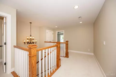 Entry Way - 11162 Snider Rd, Cincinnati, OH 45249 photo 6 of 8