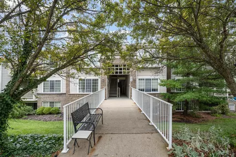 9810 Regatta Dr #105, Colerain Twp, OH 45252