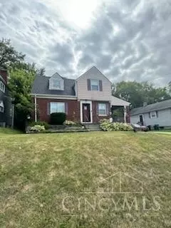 2916 Costello Ave, Cincinnati, OH 45211 photo 2