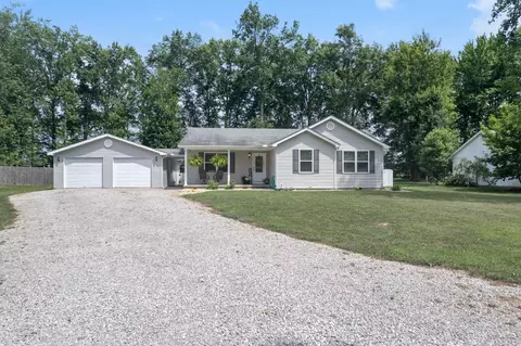 112 Aaron Dr, Mount Orab, OH 45154