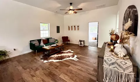 Living - 398 Third St, Williamsburg, OH 45176 photo 3 of 3