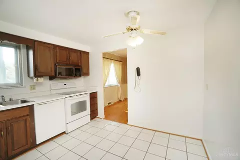 7919 Hoy Ct, Mount Healthy, OH 45231 photo 12