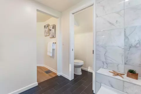 6036 Pawnee Dr, Cincinnati, OH 45224 photo 9