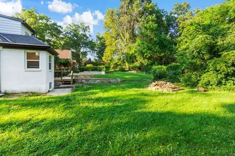 6036 Pawnee Dr, Cincinnati, OH 45224 photo 4