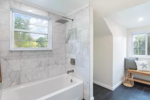 6036 Pawnee Dr, Cincinnati, OH 45224 photo 7