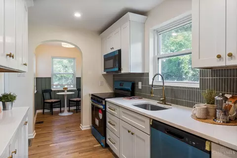6036 Pawnee Dr, Cincinnati, OH 45224 photo 24