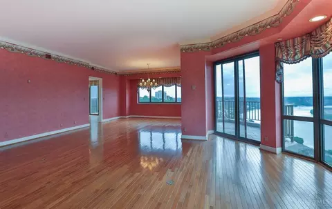 1201 Edgecliff Pl #1111, Cincinnati, OH 45206 photo 43