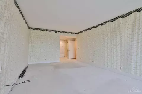 1201 Edgecliff Pl #1111, Cincinnati, OH 45206 photo 21