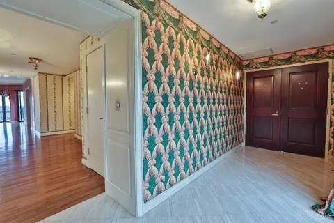 1201 Edgecliff Pl #1111, Cincinnati, OH 45206 photo 6