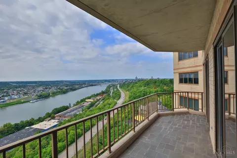 1201 Edgecliff Pl #1111, Cincinnati, OH 45206 photo 31