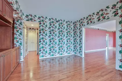 1201 Edgecliff Pl #1111, Cincinnati, OH 45206 photo 12