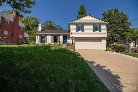 1115 Paxton Ave, Cincinnati, OH 45208