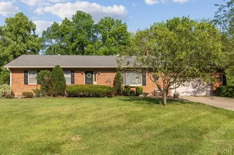 3962 Beech Crest Dr, Cincinnati, OH 45255