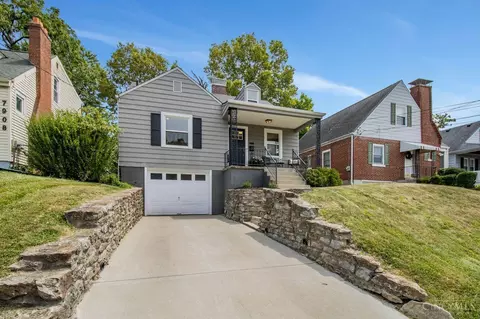 7904 Lake Ave, Deer Park, OH 45236