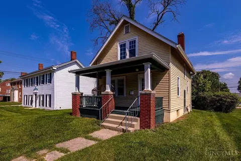 208 Church St, Oxford, OH 45056