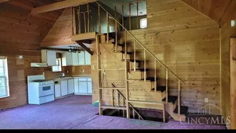 Entry Way - 2284 E Fork Rd, Aberdeen, OH 45101 photo 1 of 4