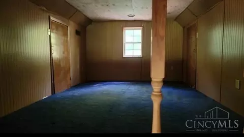 Bedroom - 2284 E Fork Rd, Aberdeen, OH 45101 photo 3 of 3