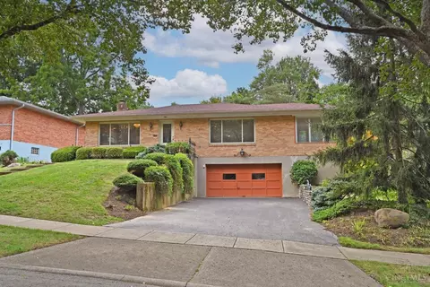 2475 Wenatchee Ln, Cincinnati, OH 45230