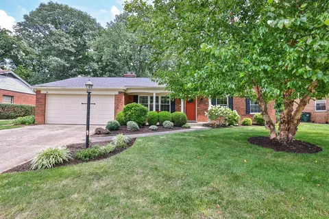 9588 Leebrook Dr, Cincinnati, OH 45231