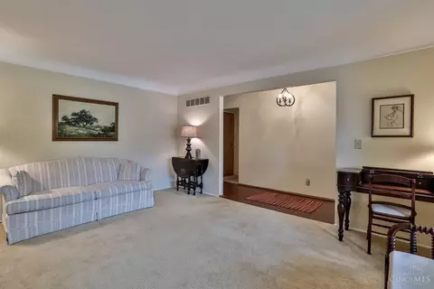 9588 Leebrook Dr, Cincinnati, OH 45231 photo 38