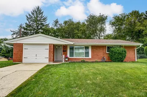 375 Mayer Ct, Franklin, OH 45005