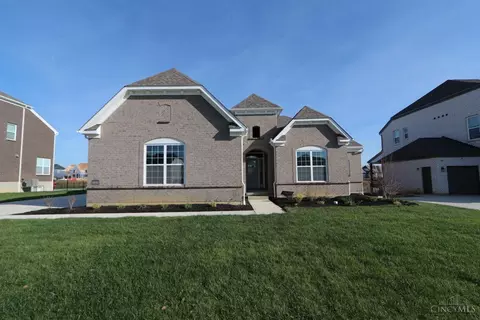 8944 Dawning Dr, Mason, OH 45040