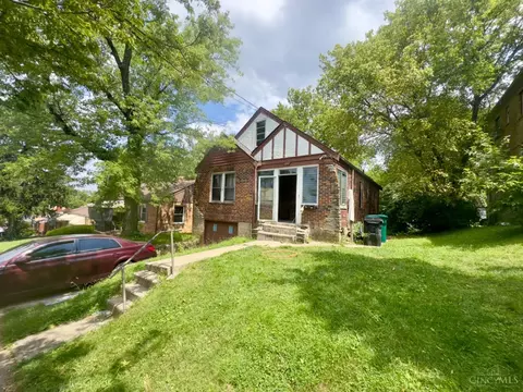 1106 Woodlawn Ave, Cincinnati, OH 45205