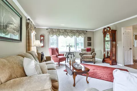 Living - 9549 Dick Rd, Harrison, OH 45030 photo 2 of 5