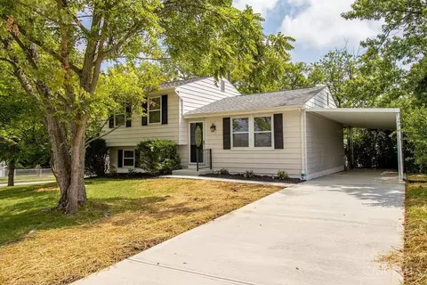 10828 Penarth Dr, Colerain Twp, OH 45251