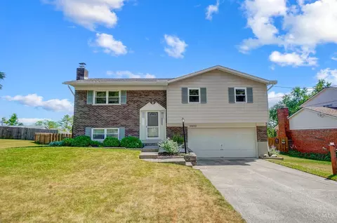 5800 Leslie Dr, Fairfield, OH 45014