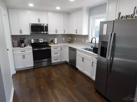 327 Harmony Dr, Harrison, OH 45030 photo 5