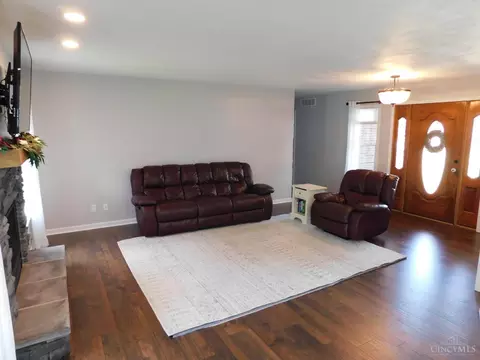 327 Harmony Dr, Harrison, OH 45030 photo 4