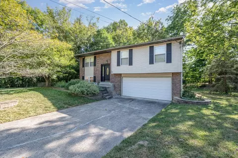 38 Robbie Rdg, Milford, OH 45150