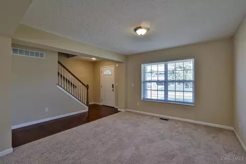 43 Ethel Dr, Monroe, OH 45050 photo 4