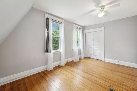 2964 Deckebach Ave, Cincinnati, OH 45220 photo 5