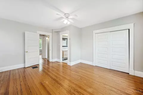 2964 Deckebach Ave, Cincinnati, OH 45220 photo 17